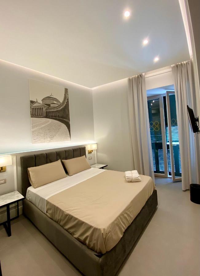 L'Infinito 88 Charmant Rooms Naples Exterior photo
